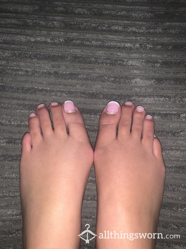 10 S**y Pictures Of My Little Piggies - ALL ANGLES