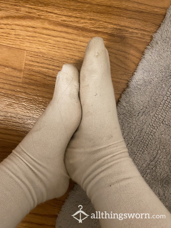 3 Day Wear White Tube Socks