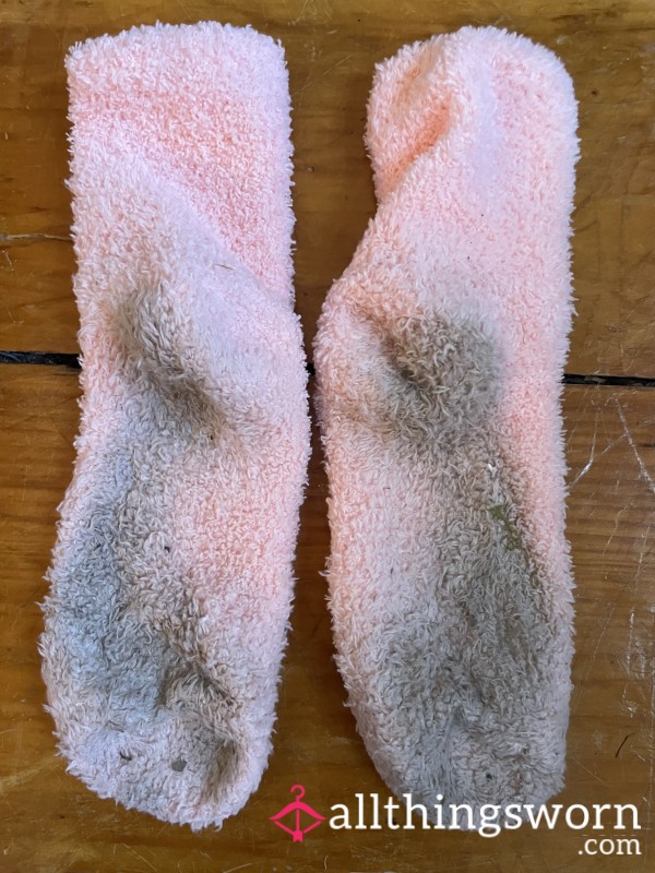 7 Days Worn Peach Fuzzy Socks