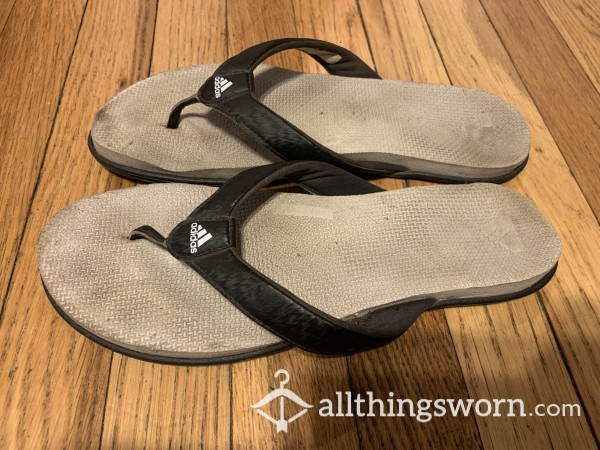 Adidas Thong Sandal Slip On Well Worn Flat Shoe