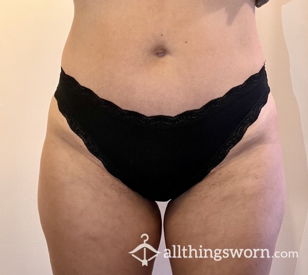 Adorable Simple Black Cotton Panties