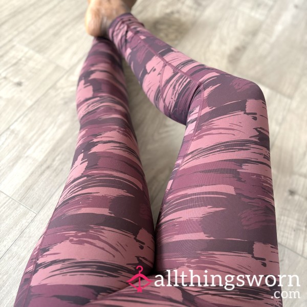 Alphalete SURFACE POWER LEGGING BURGUNDY CANVAS CAMO