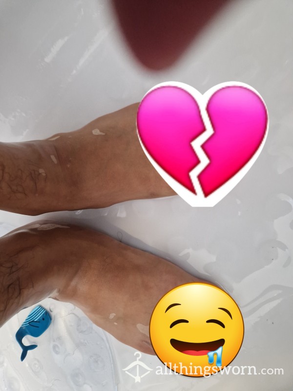 Had A Shower In Pantyhose Hairy Legs And Feet ( No Nudity) Kinkcoins For Compet*tion