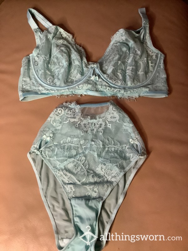 Ann Summers S**y Lace Set Pale Blue