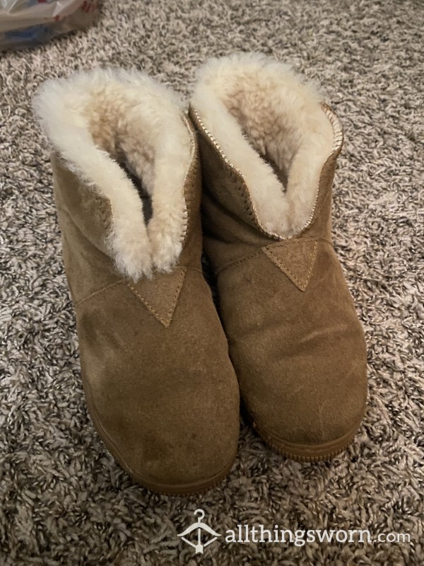 Bear Claw Slipper Boots