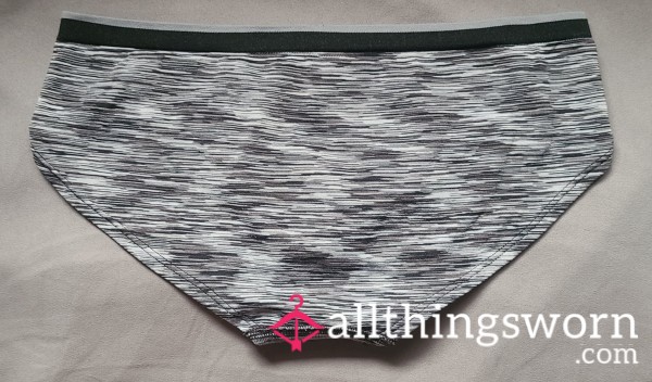 Bikini-Style Fullback Panty - Grey + White Size Small