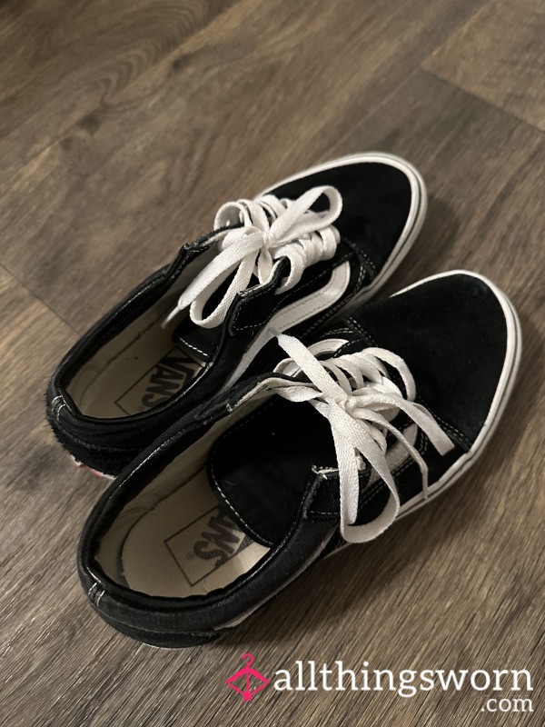 Black And White Old Skool Suede Vans