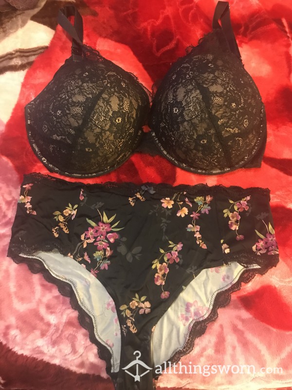 Black Bra Set