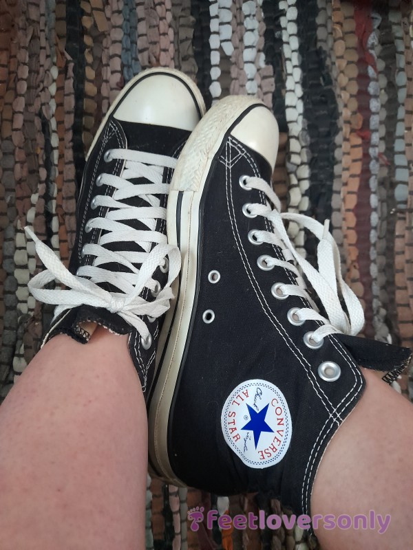 Black Converse All-Stars