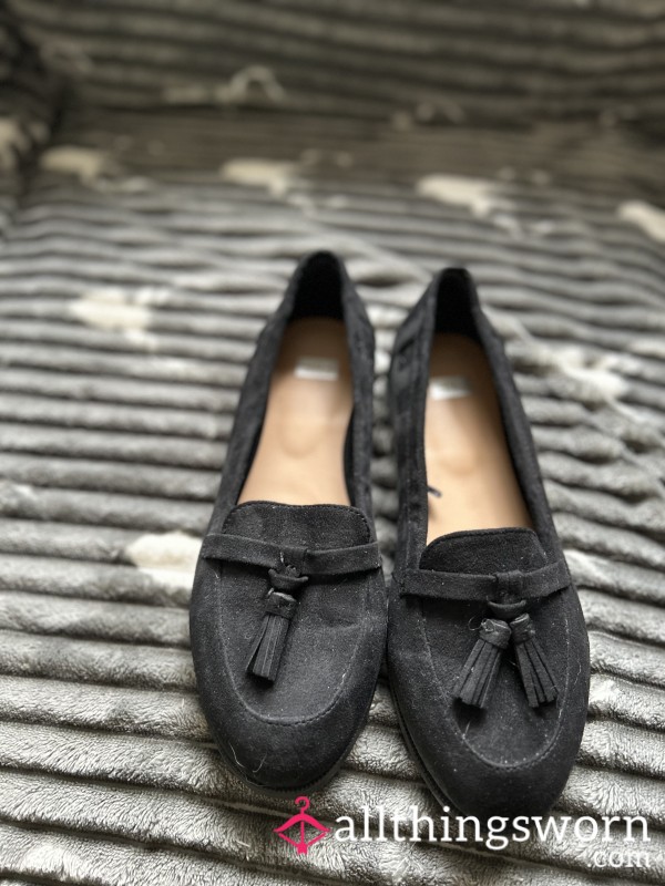 Black Flat Shoes