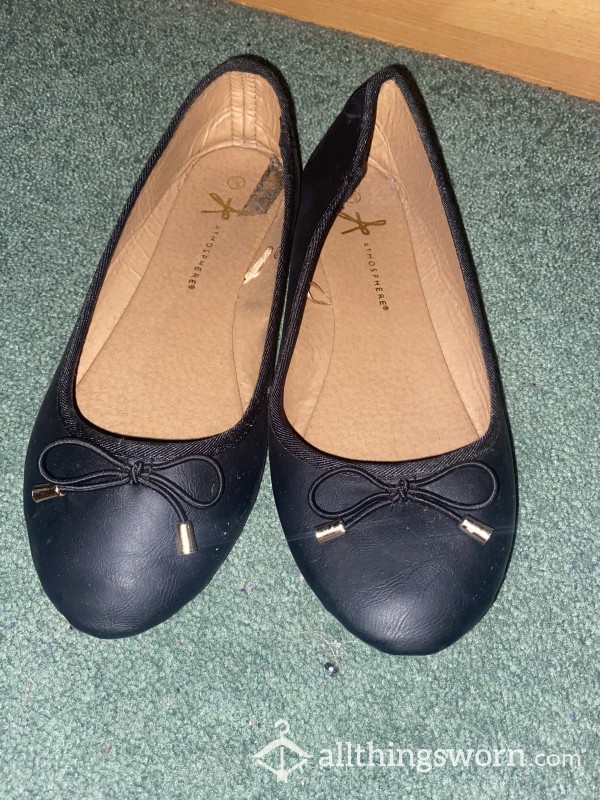 Black Flat Shoes