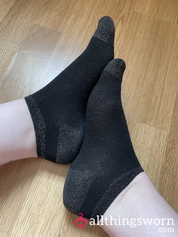 Black Glitter Toes And Heels Ankle Socks