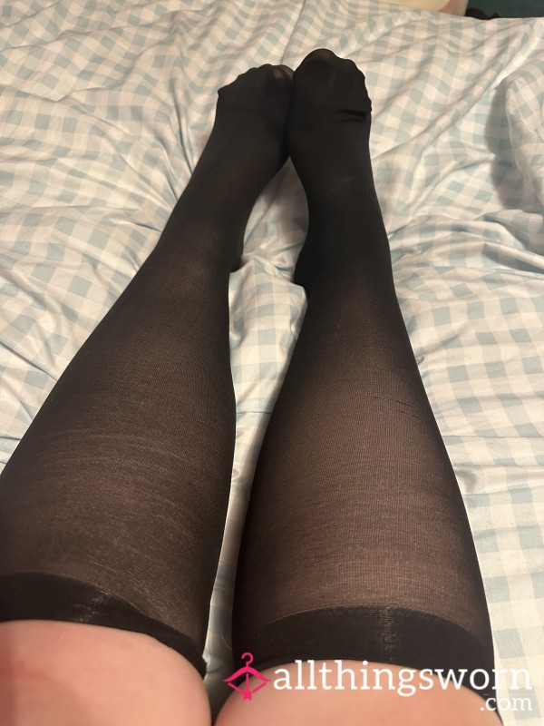 Black Knee High Socks! (Goth Girl)