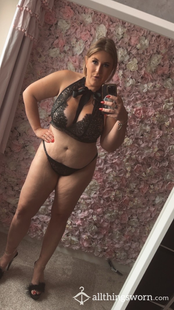 Black Lace And Diamanté Bra Set