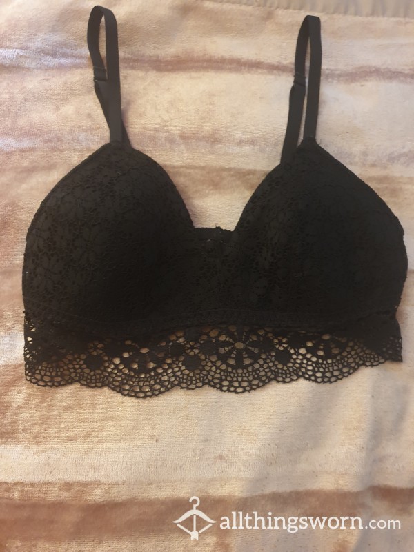 Black Lace Bralette Free Proof Of Wear Photo