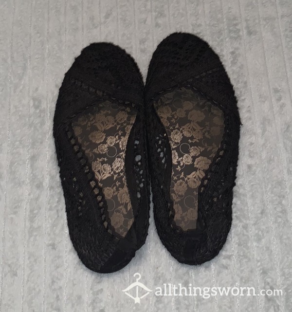 Black Laced Flats