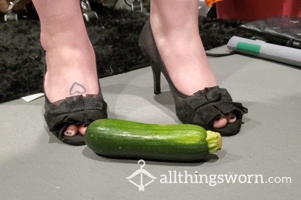 Black Mesh Heels Zucchini Feet Destruction Video