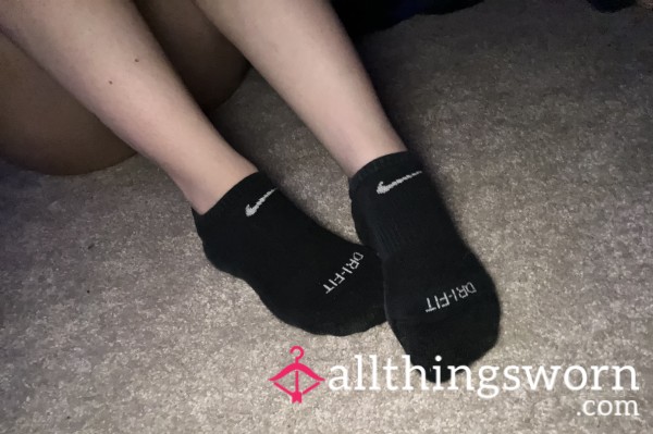 Black Nike No-show Socks