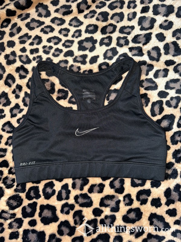 ✔️Black Nike Sports Bra✔️