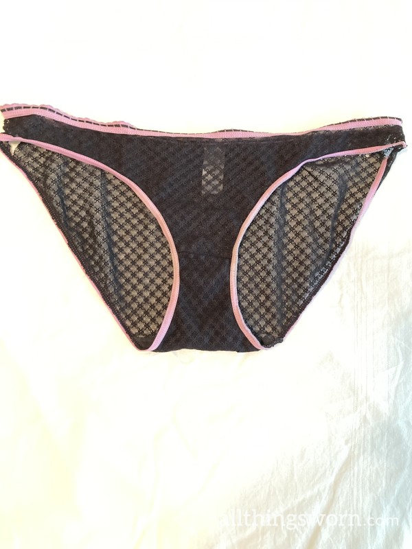 Black Pink Undies