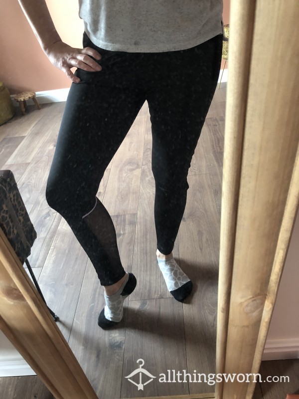 Black Shiny Gym Leggings - Used