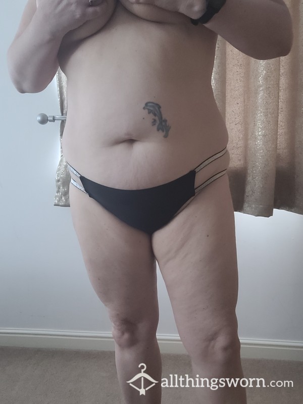 Black Strappy Knickers