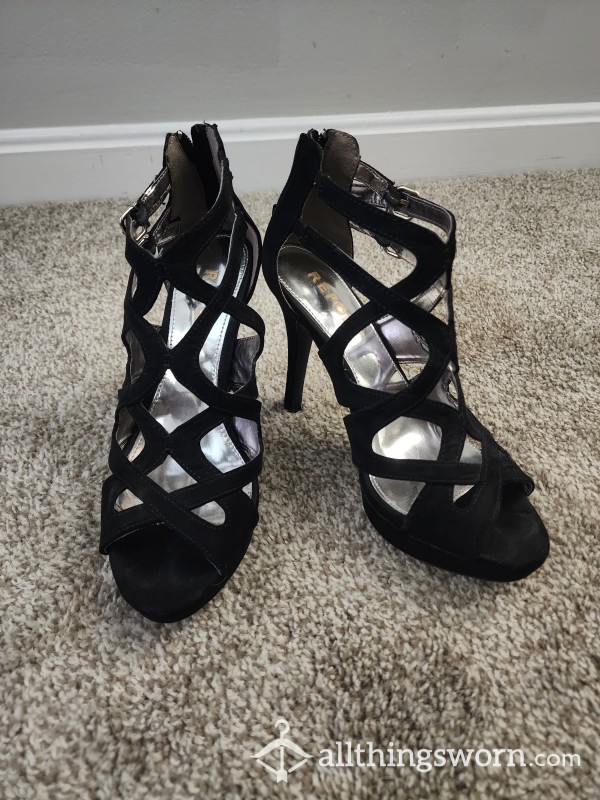 Black Trap 4' Heels Well Worn