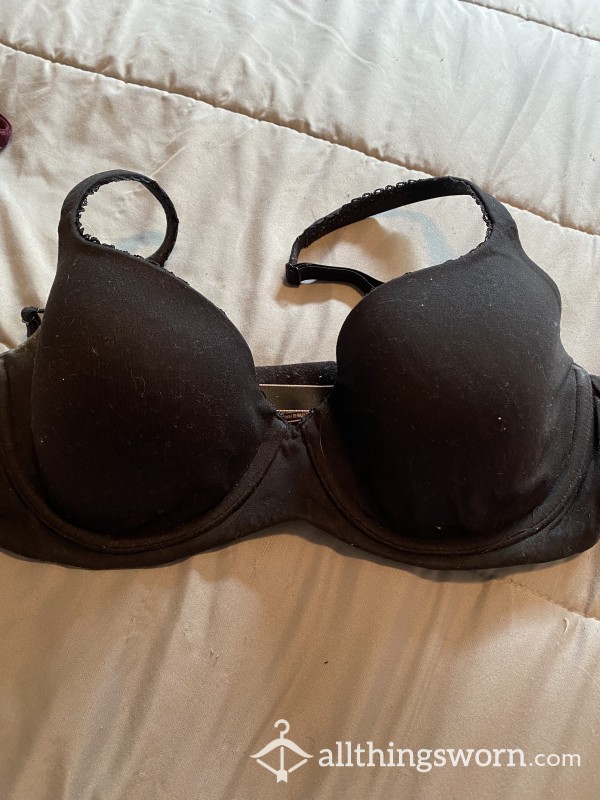 Black Victoria’s Secret Bra