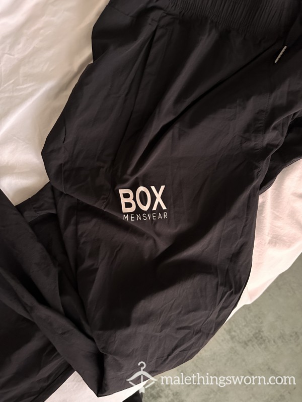 Box Lightweight Nylon Silky Joggers. M