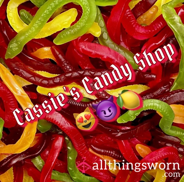 Ca**ie’s Candy Shop