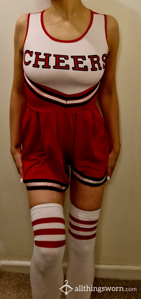 Cheerleader Outfit