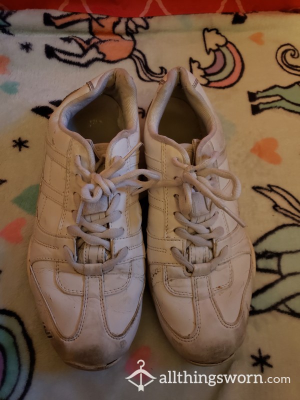 Cheerleading Sneakers (Dirty)