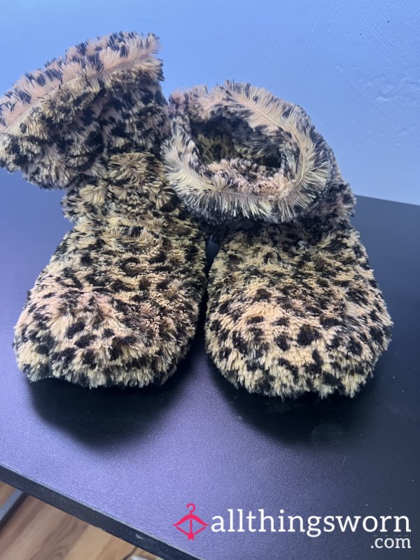 Cheetah 🐆 Wearable Slippers