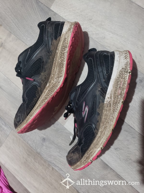 Competely Trashed Still Being Worn Sketchers Go Runs