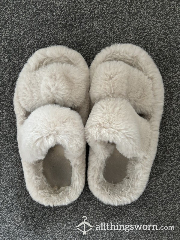 Cream Slippers