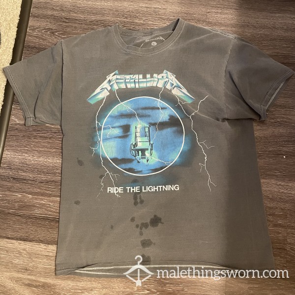 C*m Stained Metallica T Shirt Size Large