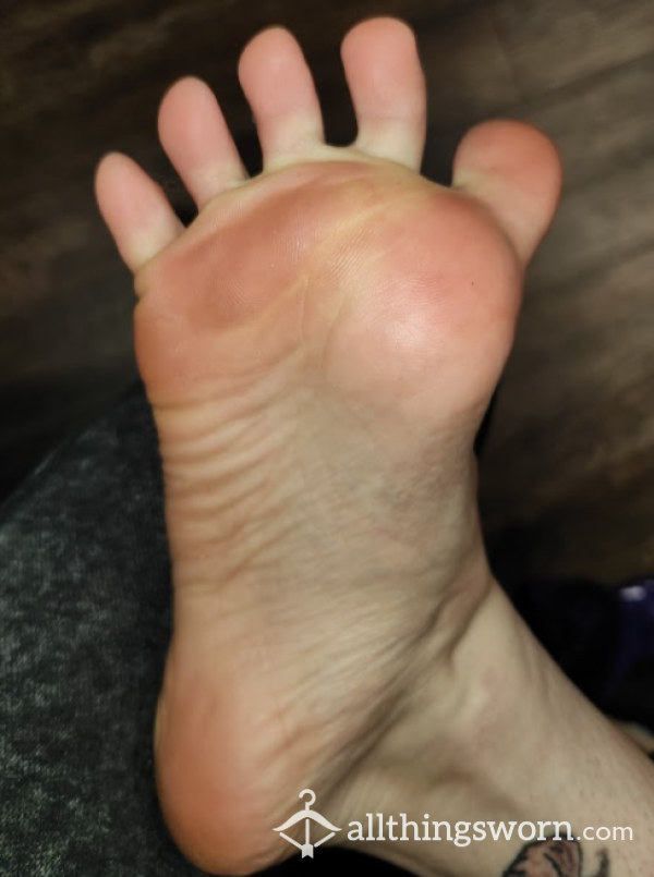 Custom Feet Pics 5 Pics