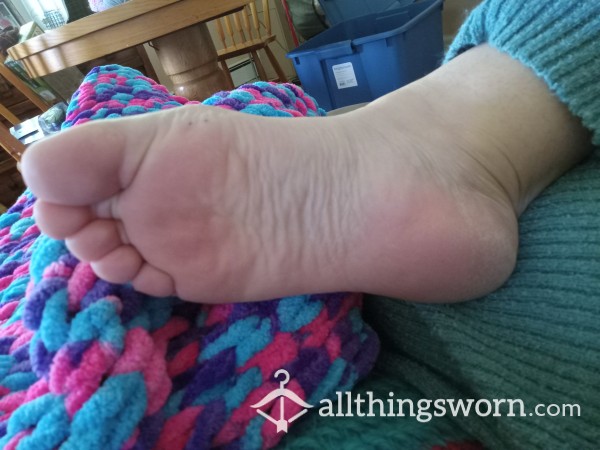 Custom Foot Video (5 Mins)