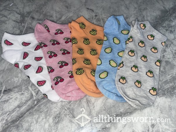 CUTE & COLOURFUL SOCK LUCKY DIP