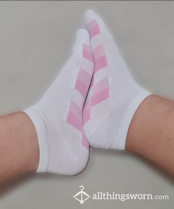 Cute Pink And White Socks💋