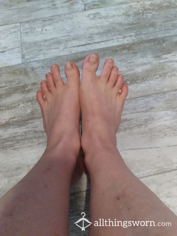 Daily Foot Pics!