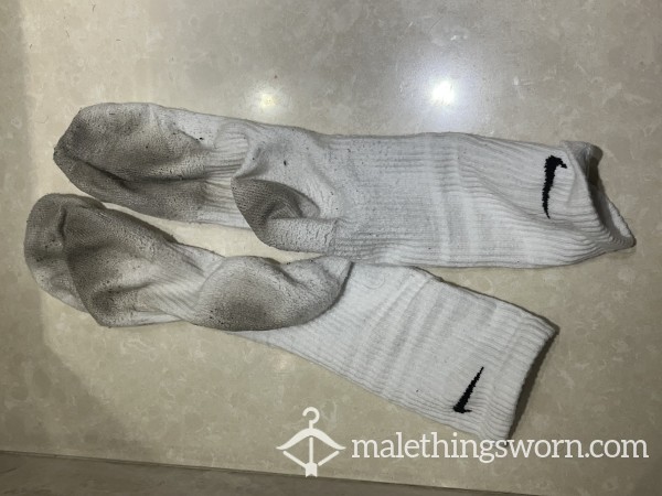 SOLD⚠️Dirty Nike DRI-FIT Socks