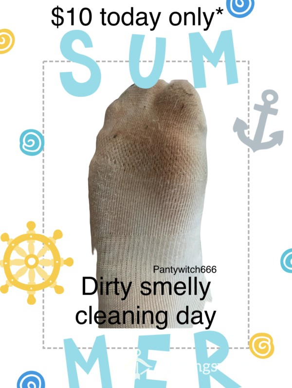 Dirty Smelly Cleaning Day Socks