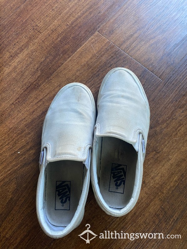 DIRTY White Vans