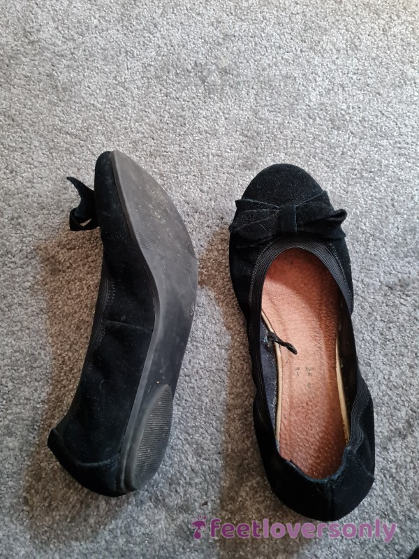 Dirty Worn Stinking Black Flats