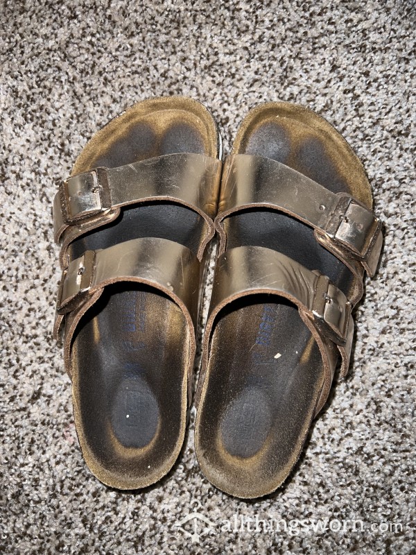 Extremely Worn SIZE 6 Birkenstocks