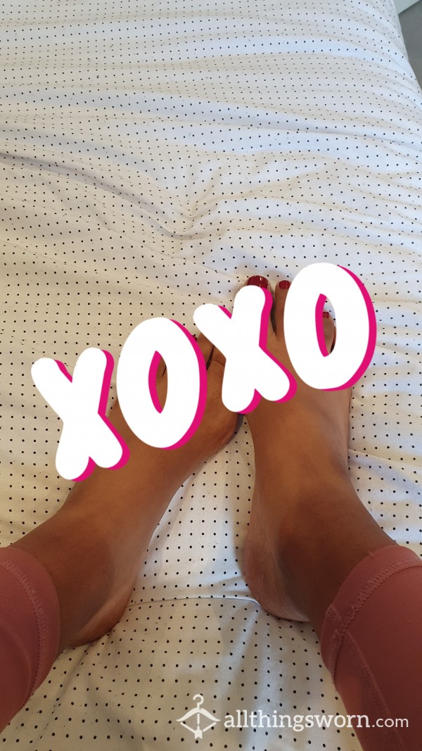 Feet Photo Set