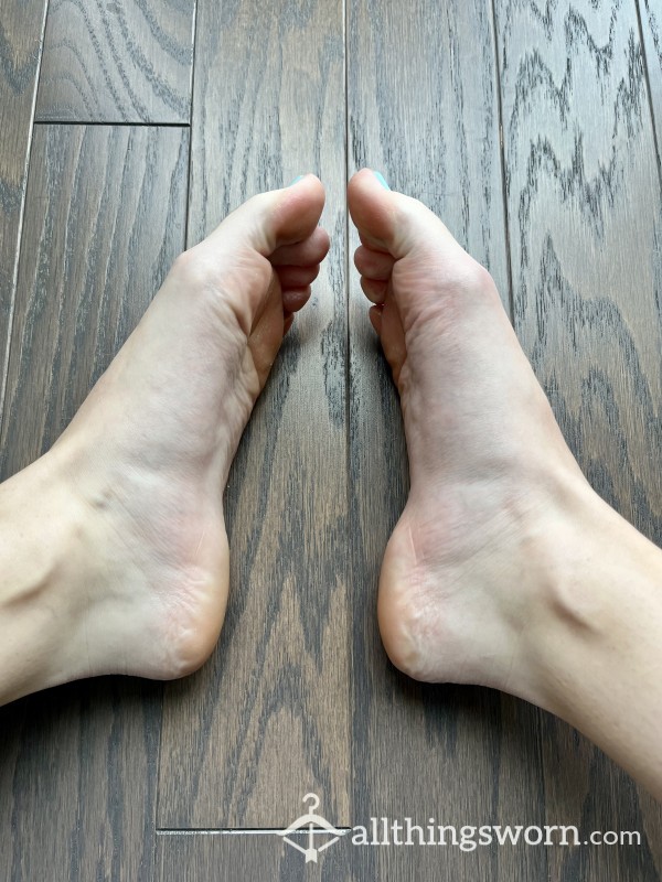 Feet Pics