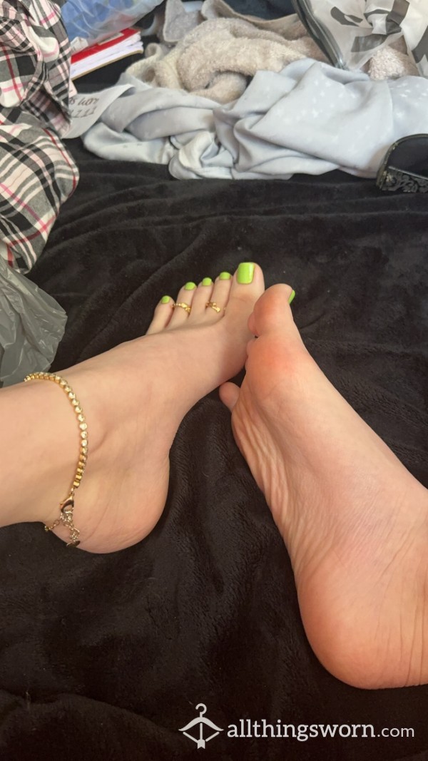 Feet Pics