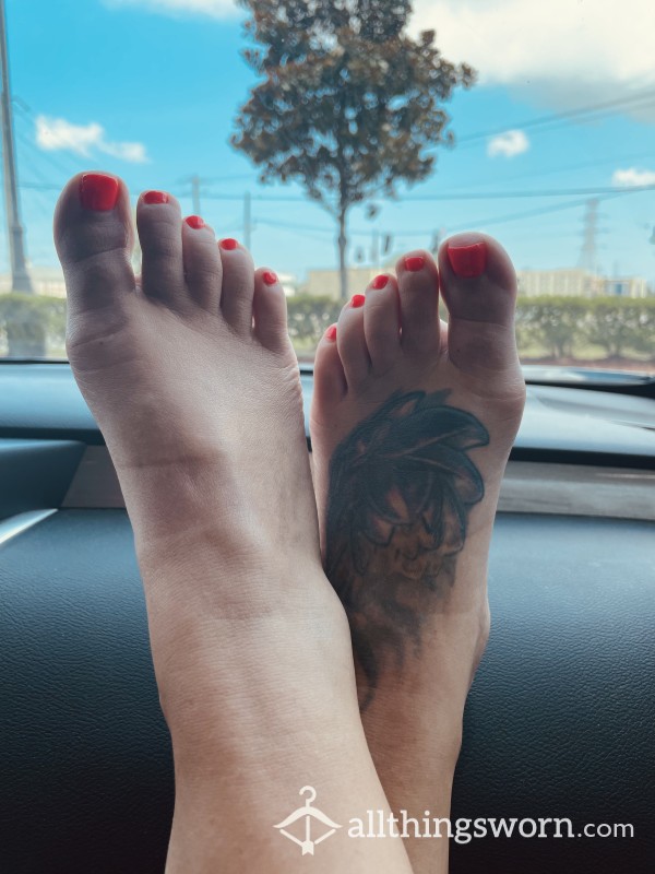 Feet Pics